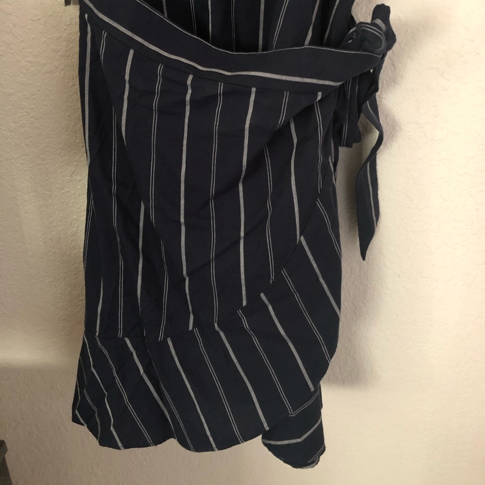 Express - Striped wrap cotton dress - Picture 5 of 5